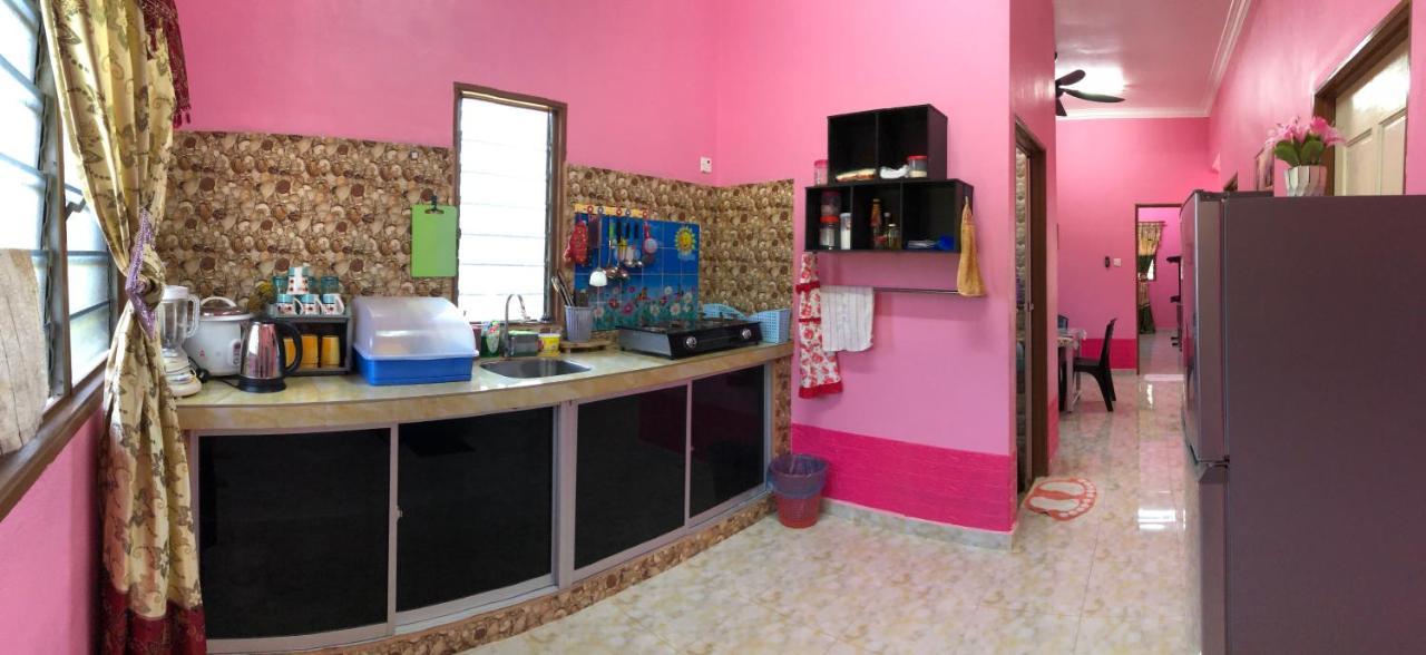 Homestay Tok Abah Dalam Rhu Pasir Puteh Dış mekan fotoğraf