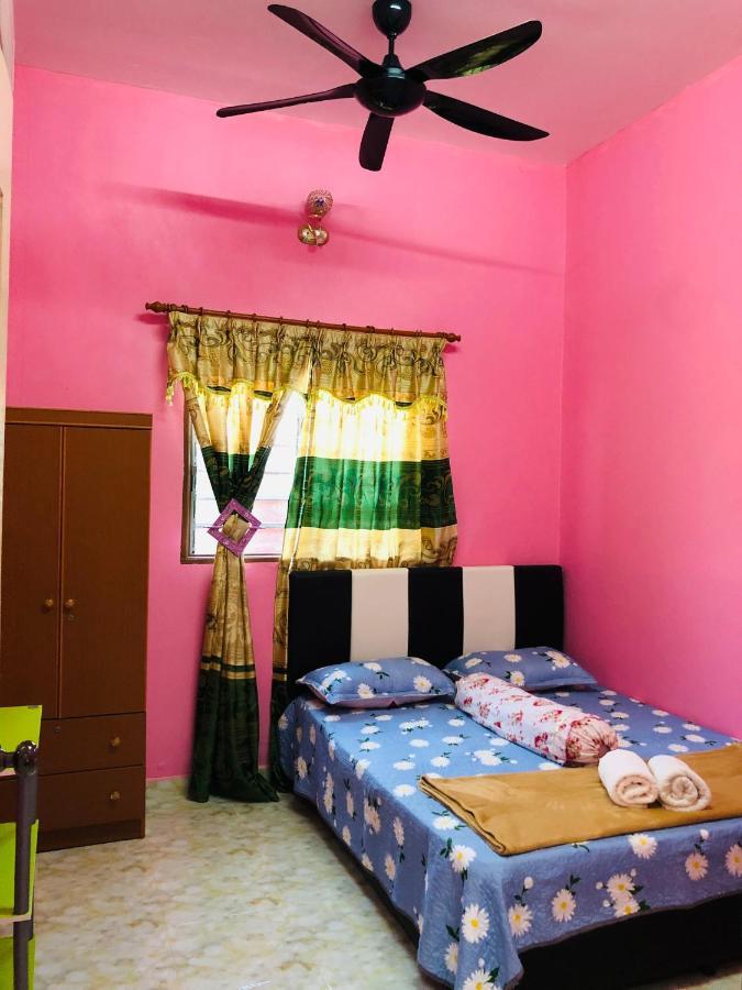 Homestay Tok Abah Dalam Rhu Pasir Puteh Dış mekan fotoğraf